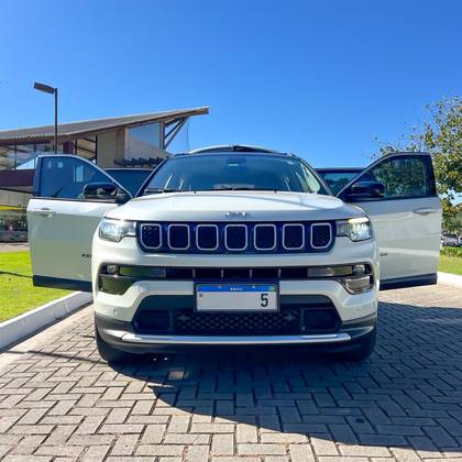 JEEP COMPASS 1.3 T270 TURBO FLEX LONGITUDE AT6 JEEP COMPASS 1.3 T270 TURBO FLEX LONGITUDE AT6